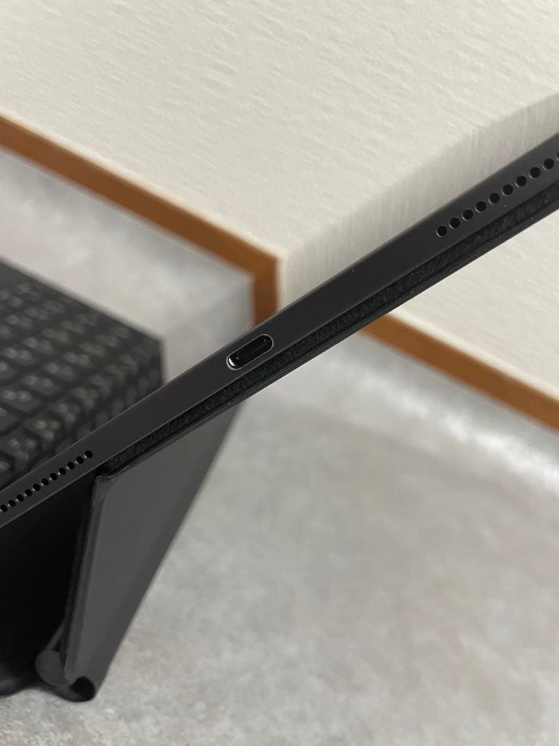 iPad本体 iPad Pro 11 64GB Wi-Fi + Magic Keyboard
