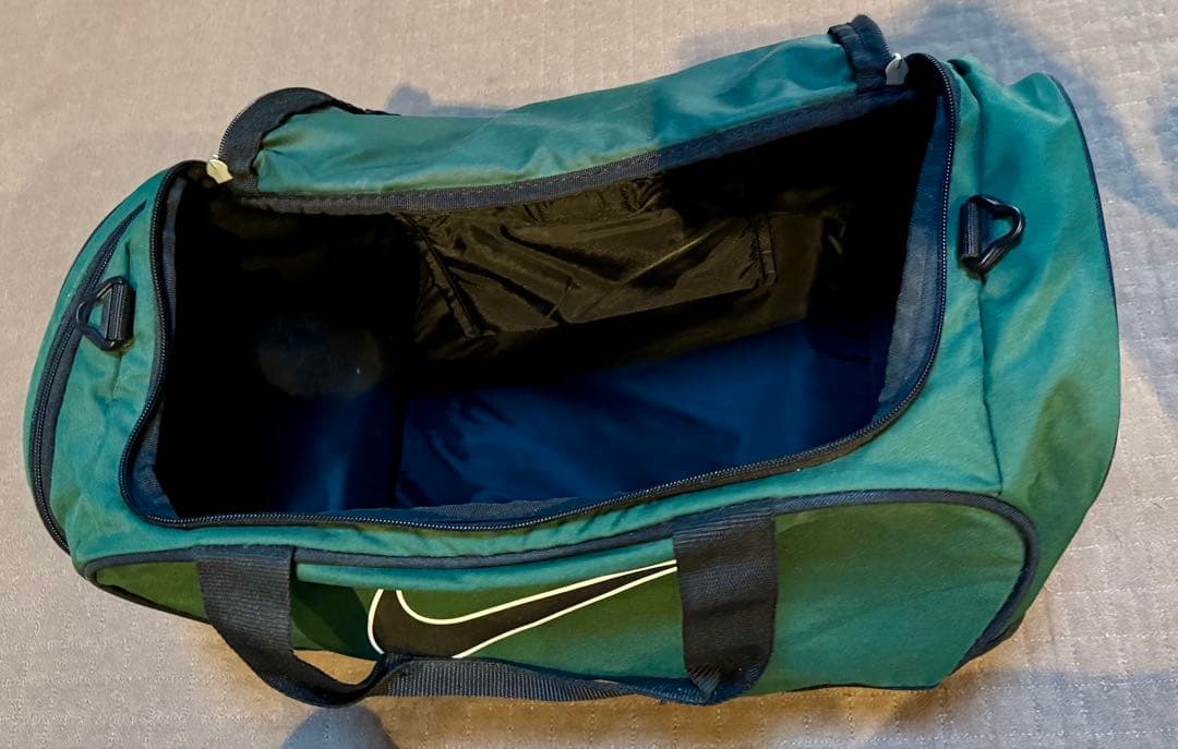 【値下げ！　美品】　NIKE(ナイキ) ボストンバック