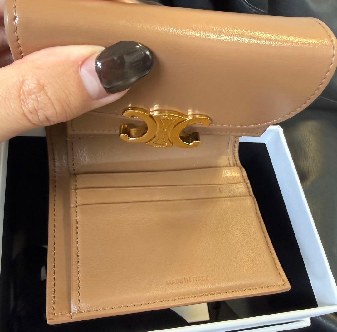 レザー三つ折り財布 CELINE