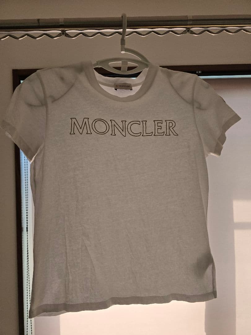 MONCLER ホワイト Tシャツ