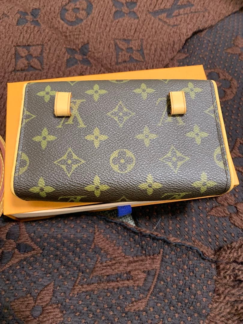 おまけ付き Louis Vuitton ボディバッグ フロランティーヌ
