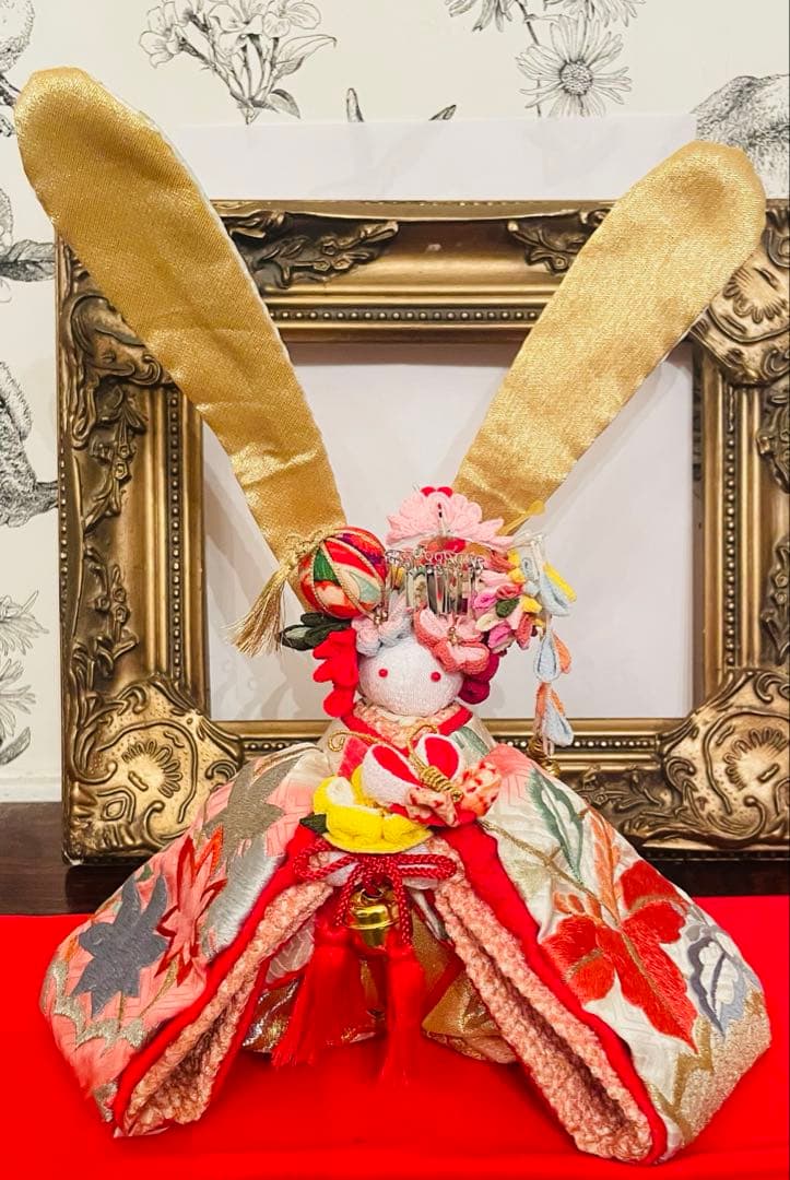 おばあちゃんのハンドメイド　大きな着物うさぎ人形　お姫様桃色の鶴　 幸せの鈴の音