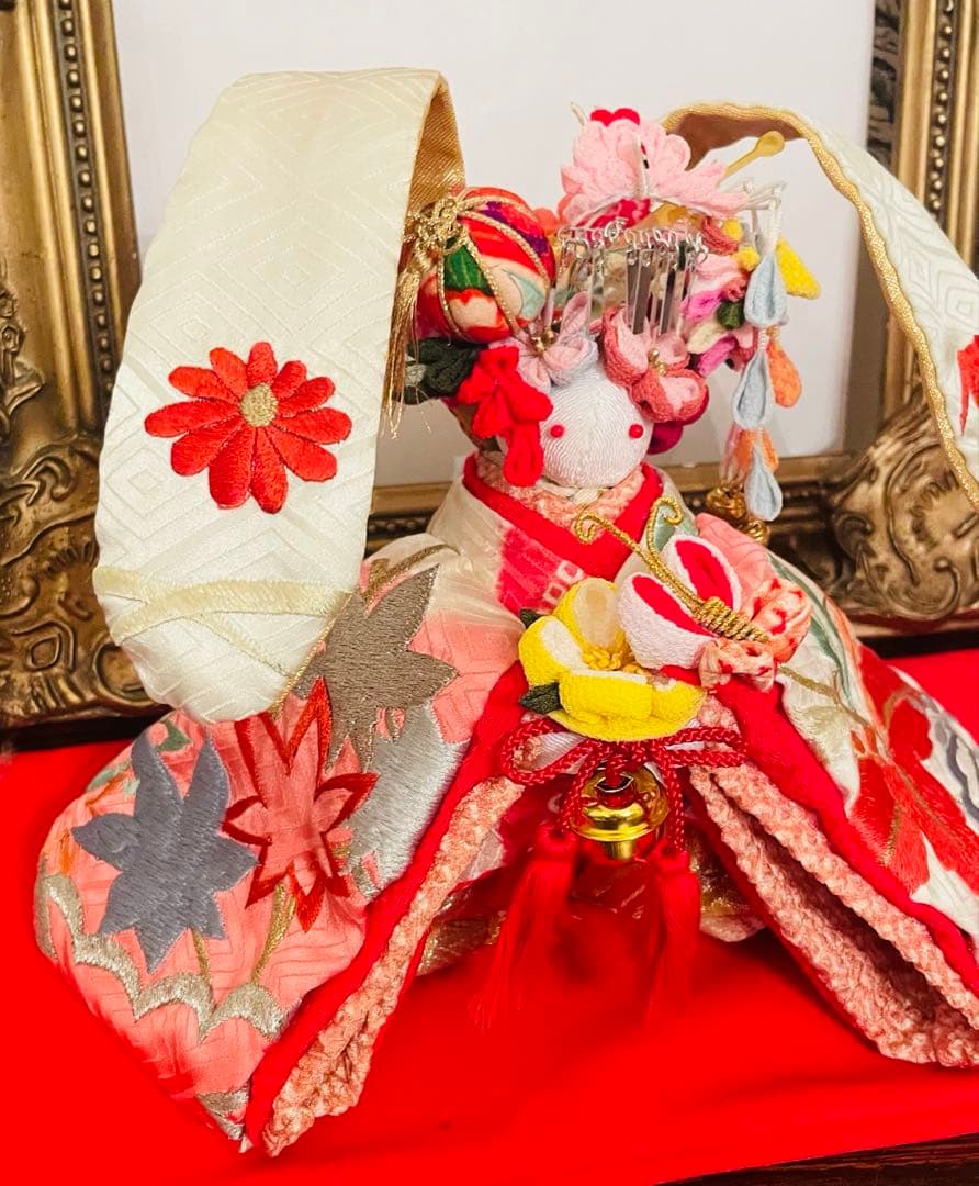 おばあちゃんのハンドメイド　大きな着物うさぎ人形　お姫様桃色の鶴　 幸せの鈴の音