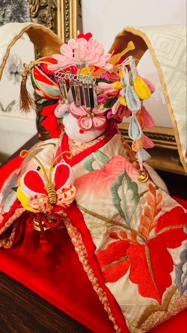 おばあちゃんのハンドメイド　大きな着物うさぎ人形　お姫様桃色の鶴　 幸せの鈴の音