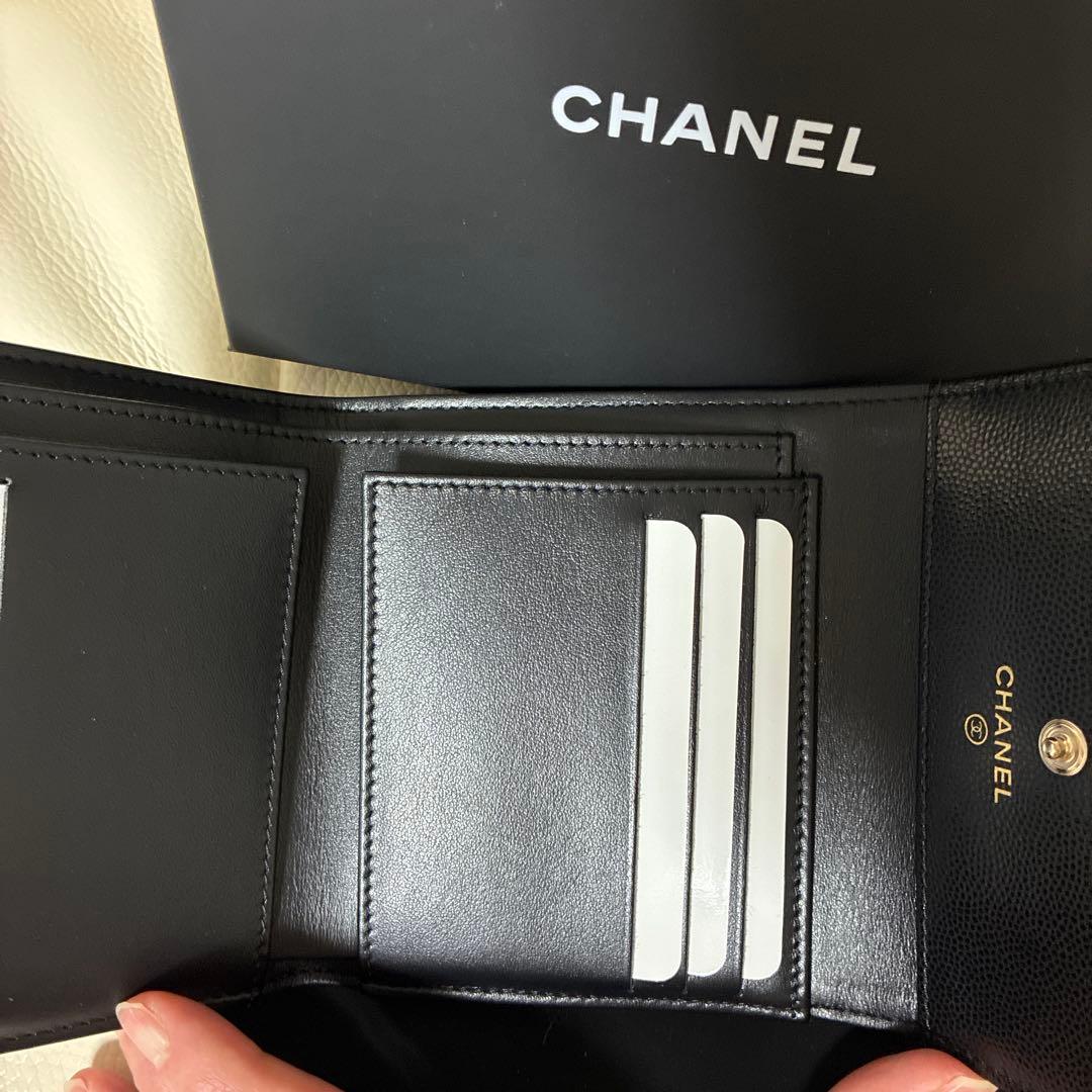 シャネル　財布