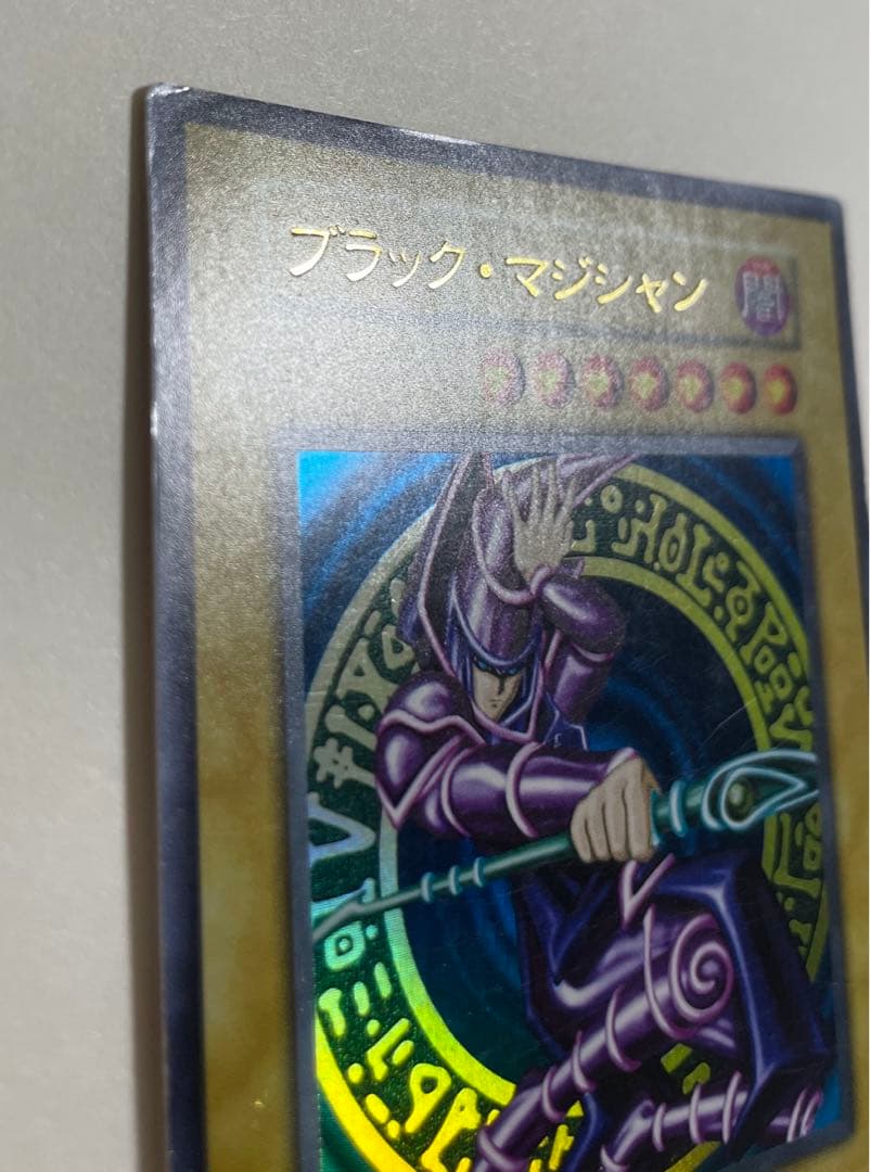 遊戯王　初期　ブラックマジシャン