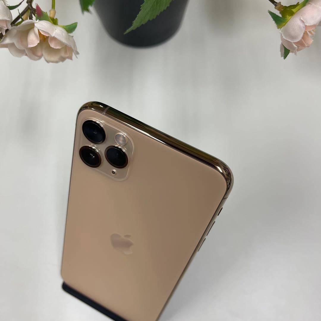 新品 iPhone 11ProMax 256Gb ゴールド国内版SIMフリー