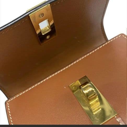 CELINE セーズ16 財布 スモール トリフォールドウォレット