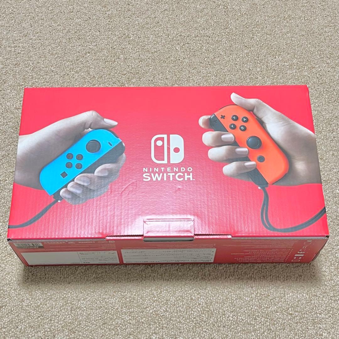 Nintendo Switch (Joy-Con無し)＋純正付属品＋ポーチ