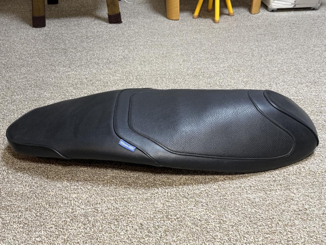 (値下げ）（中古)WirusWin PCX 用ローダウンシート【ブラック】