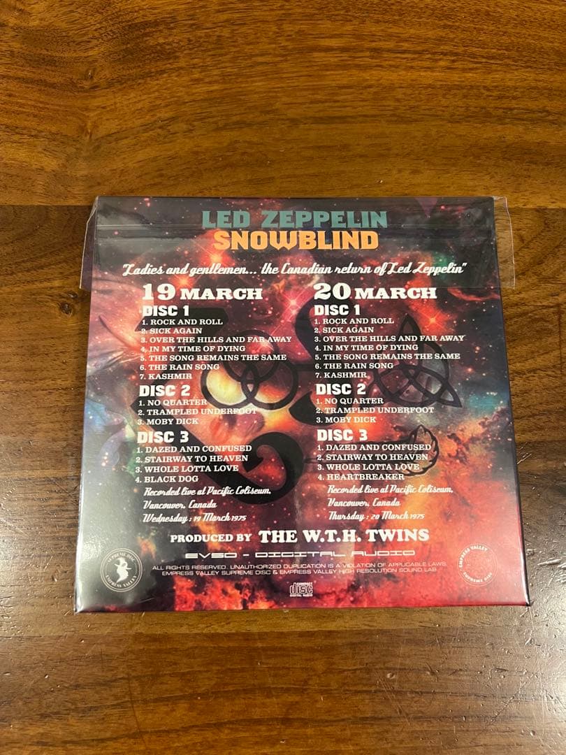 洋楽 Led Zeppelin  Blind / Empress Valley