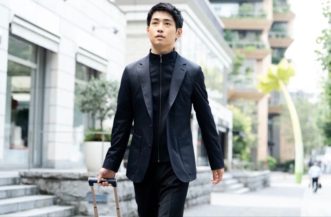 UNTE Urban Jacket ブラック　サイズXL 宇宙服の素材を採用