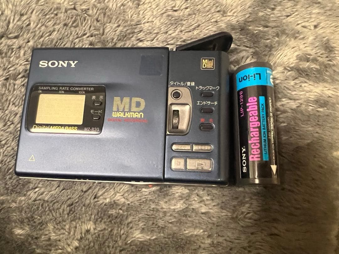SONY MDウォークマン　MZ-R30 ジャンク品