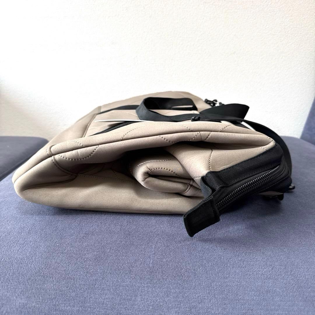 EDITA グレー ボストンバッグ