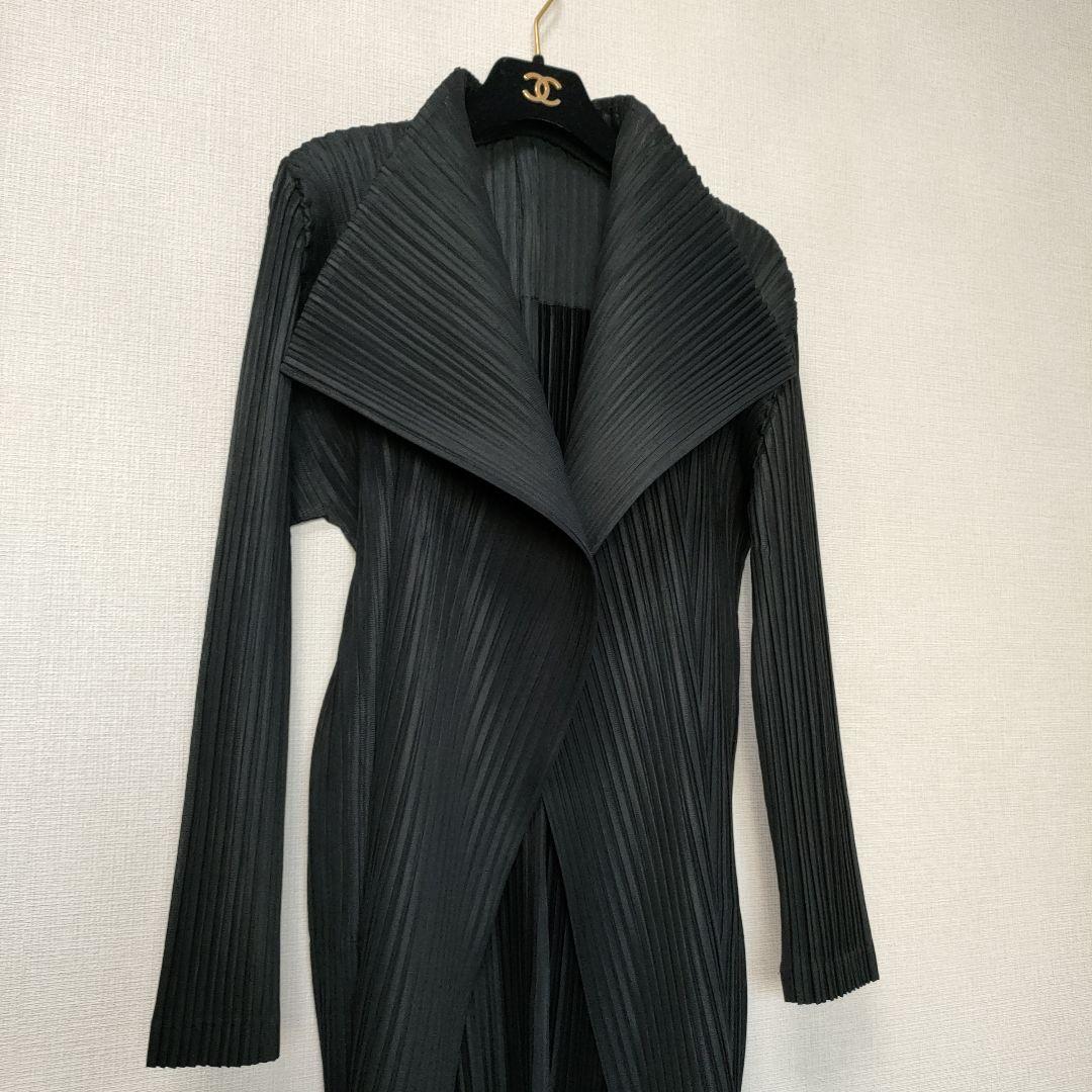 未使用に近い❢極美品　プリーツプリーズ　ロングカーディガン　イッセイミヤケ
