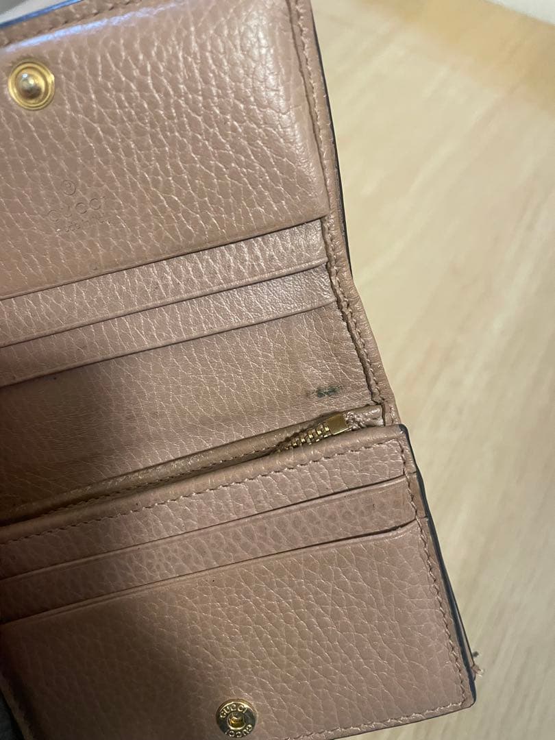 グッチ財布