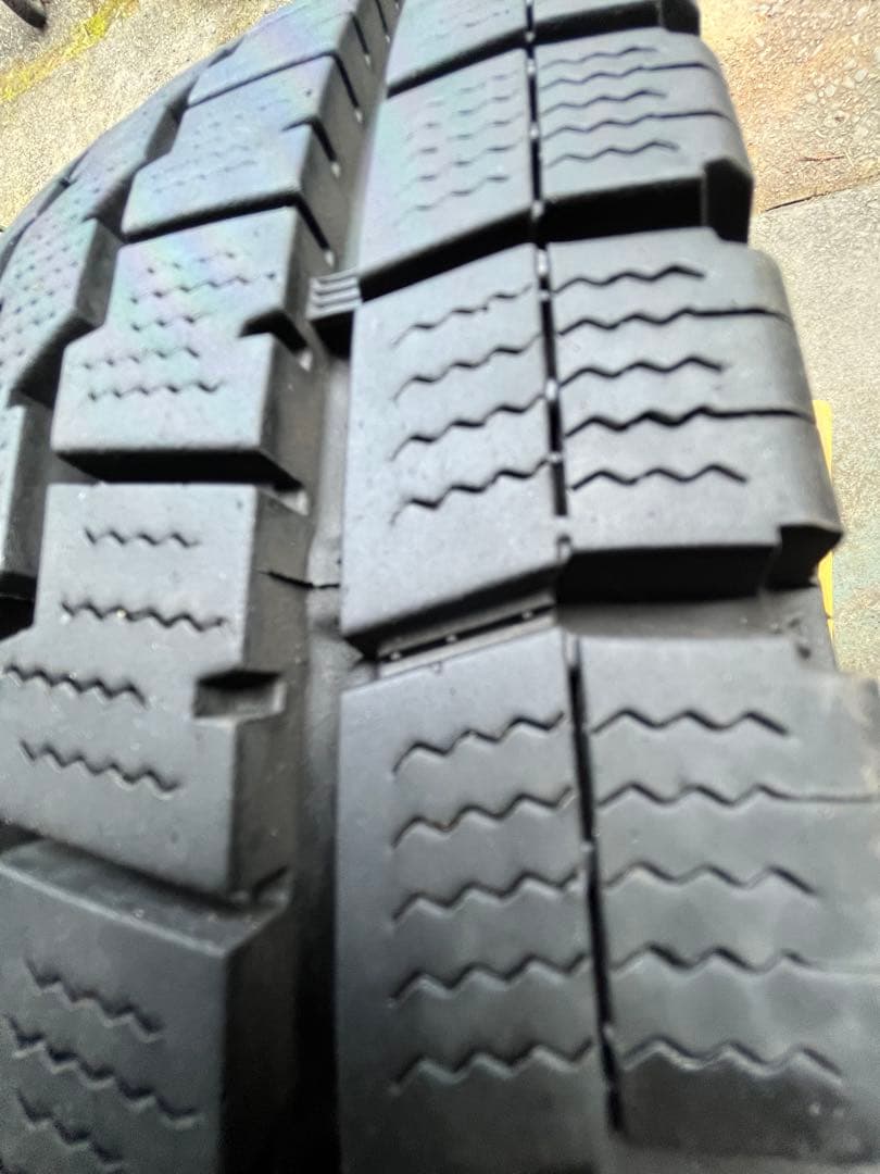 タイヤ・ホイール 215/70R17.5 118/116L ken