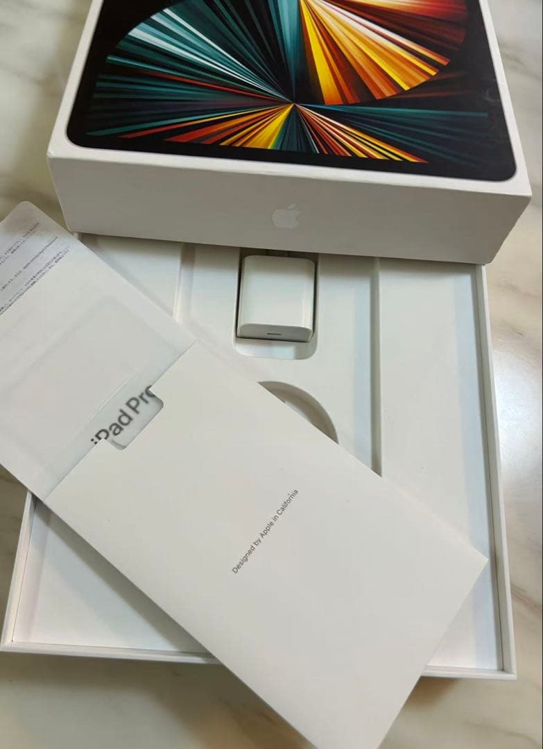 iPad Pro 12.9インチ　第五世代