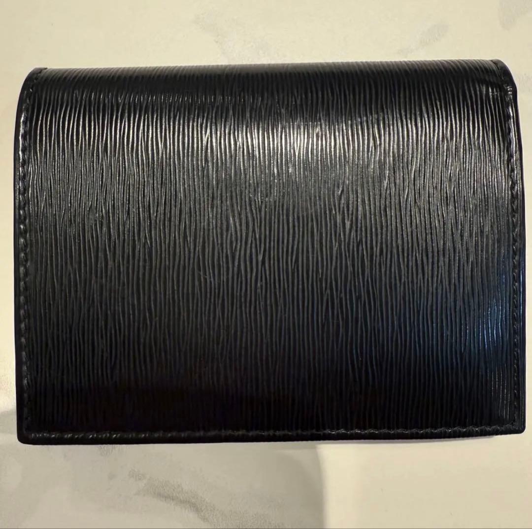 PRADA 財布　ブラック　黒　2つ折り財布