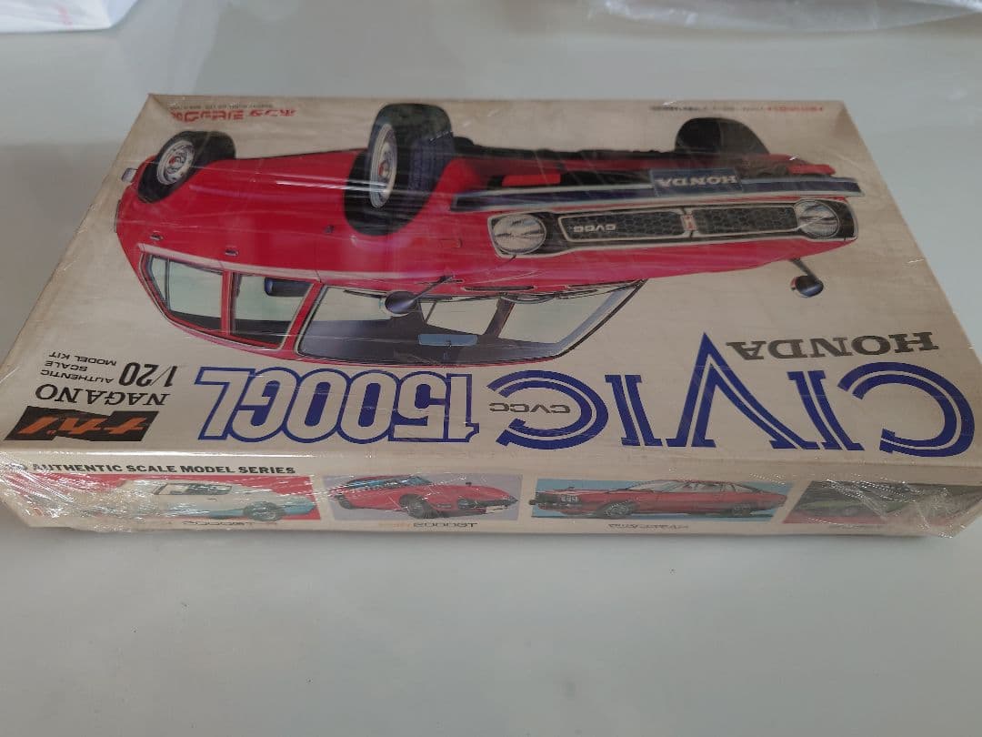 ナガノ HONDA CIVIC シビック1500GL CVCC 1/20 希少