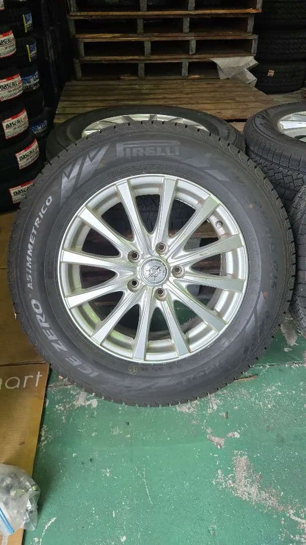 【1/6まで】スタッドレス 2023年製 215/65R16 ピレリ ホイール付