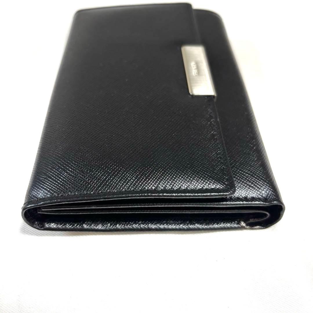 ✨新品✨箱カード付✨PRADA プラダ◆黒ブラック◆折財布◆フルレザー