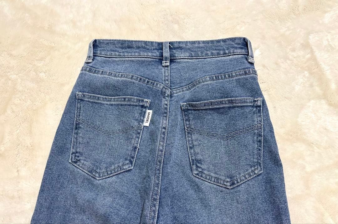Snidel ハイウエストストレート