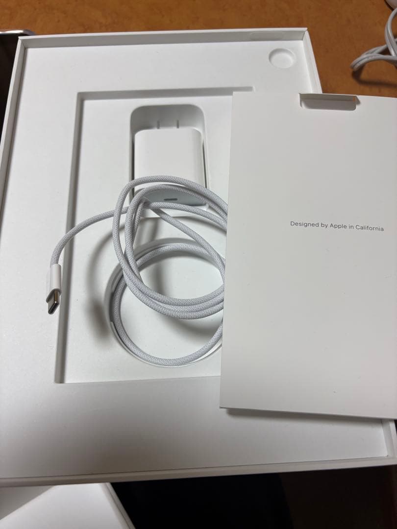 iPad（A16）WiFiモデル ブルー 256GB 外箱 付属品完備