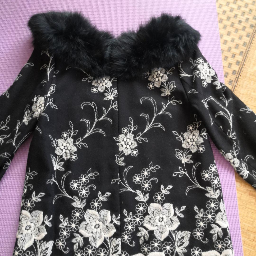 花柄刺繍ファー付きワンピース