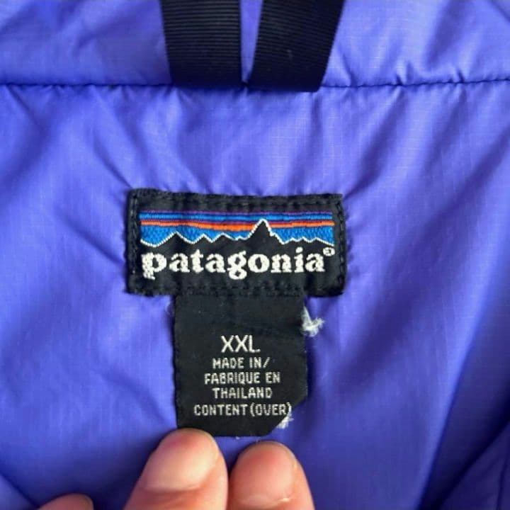ど*ぱ様 patagonia パフボール ベスト 黒×青紫 XXL ビッグサイズ