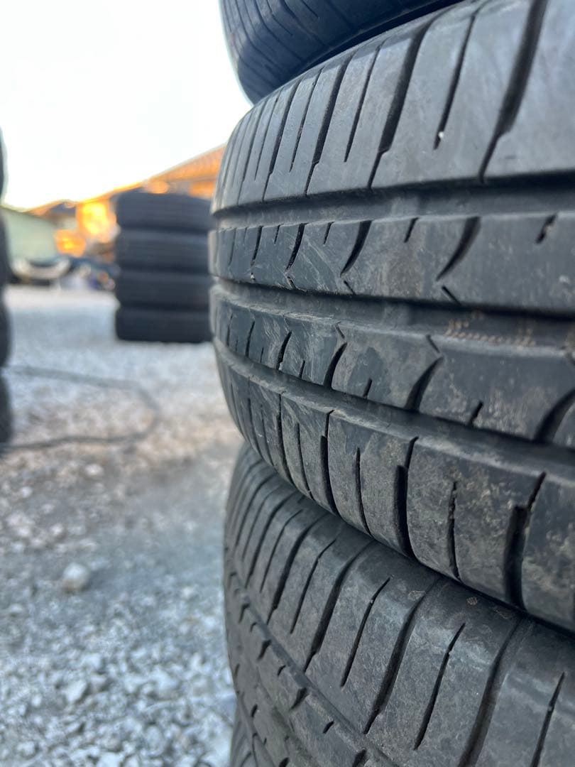 グッドイヤー　エフィシェントグリップ　エコ　175/70r14 22年製
