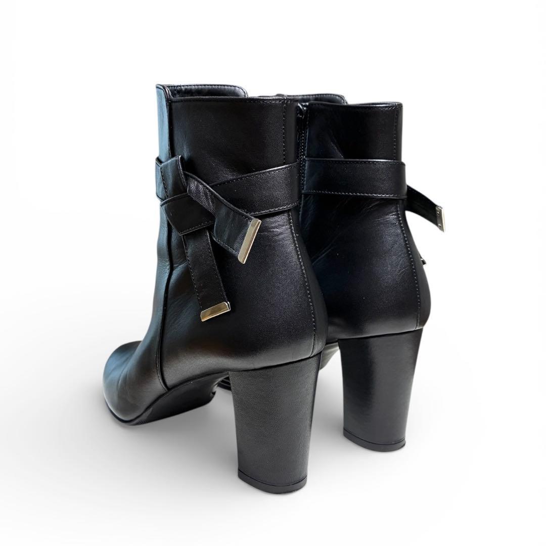 【美品】タラントンバイダイアナ ショートブーツ サイドジップ 黒カーフ