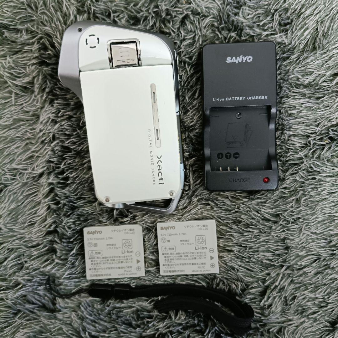 【極美品】 SANYO サンヨー Xacti DMX-CA8 防水 ビデオカメラ