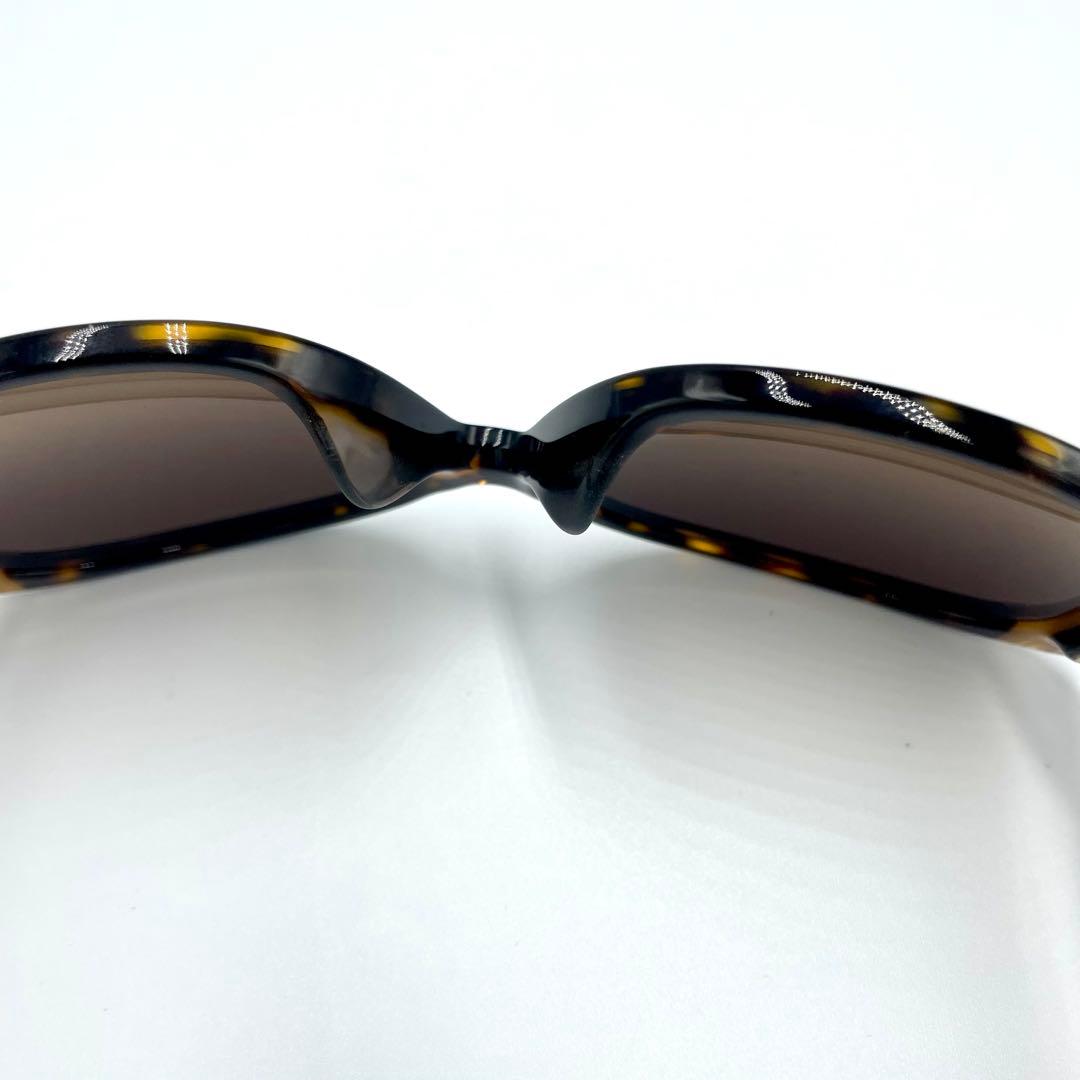 ✨美品✨Salvatore Ferragamo サングラス SF842SA