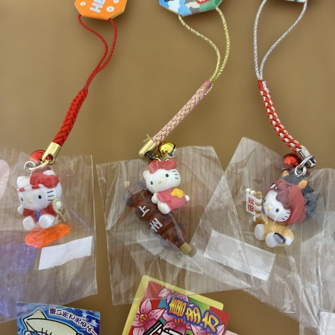 ハローキティ　ご当地　ストラップ　根付け　マスコットホルダー　まとめ売り32点