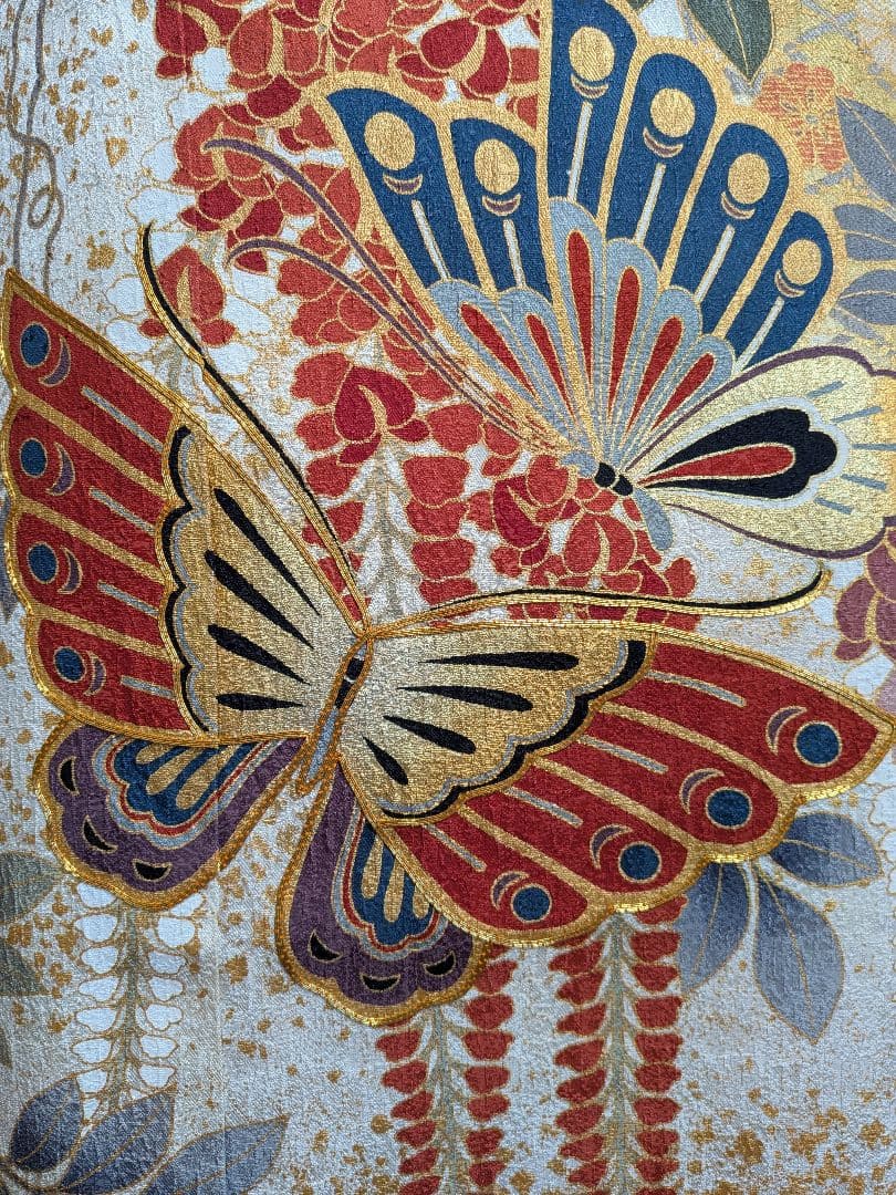 バッグ付き！振袖フルセット(7点)成人式・古典柄・金駒刺繍・金彩加工・舞蝶