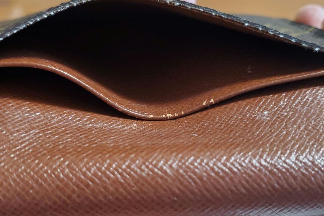 ルイヴィトン　名刺入れ　モノグラム　美品　　LOUIS VUITTON