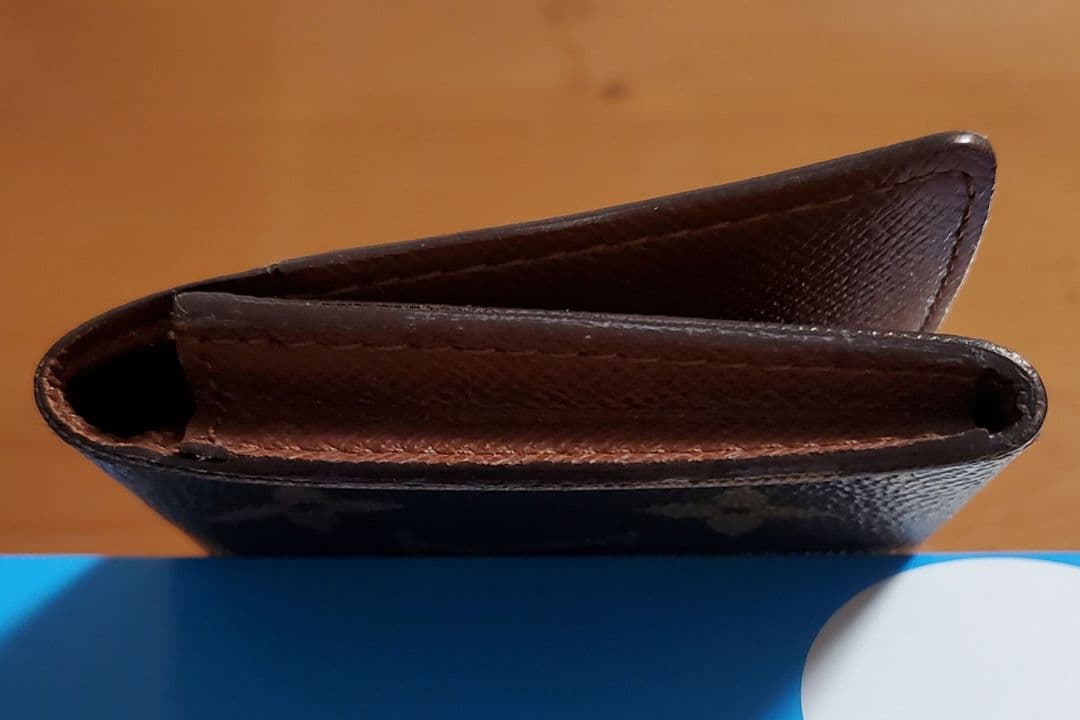 ルイヴィトン　名刺入れ　モノグラム　美品　　LOUIS VUITTON