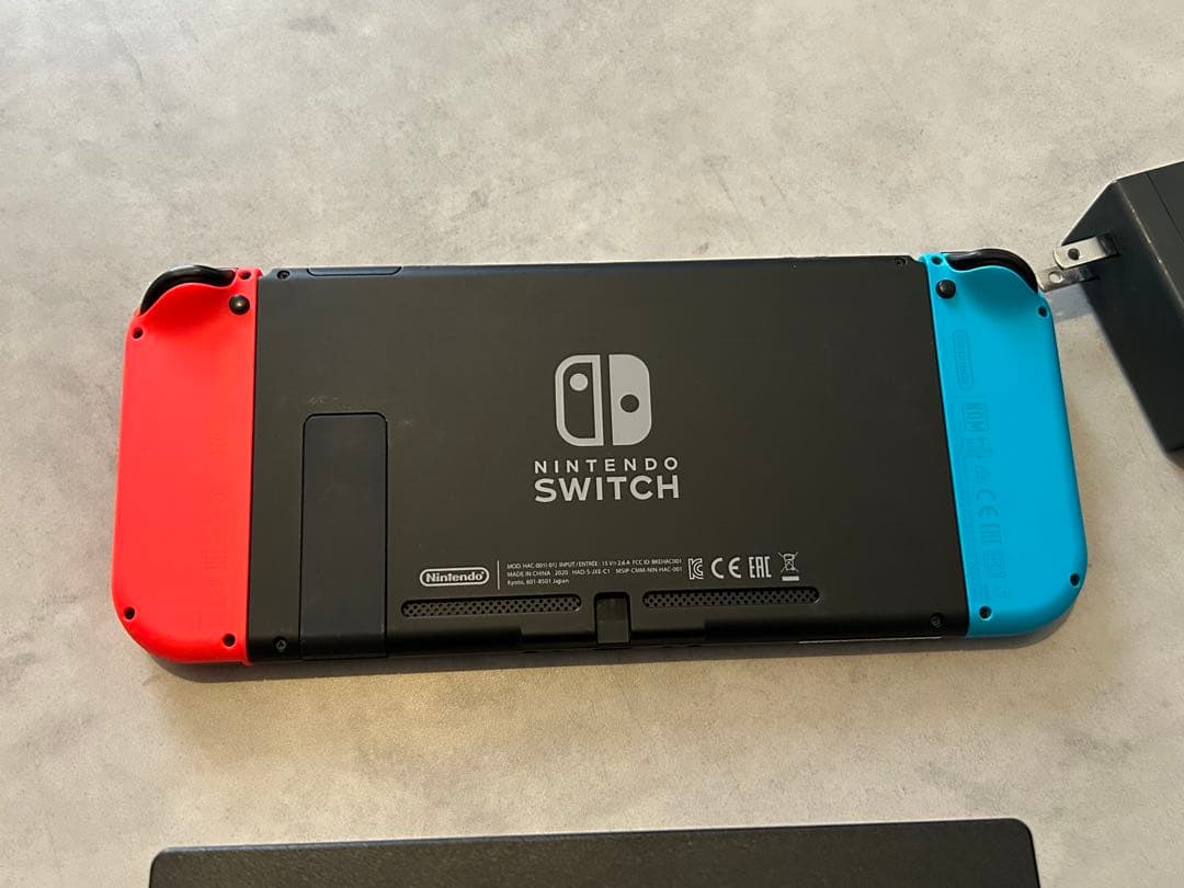 ★絶賛値下げ中★Nintendo Switch 本体 ACアダプター付き