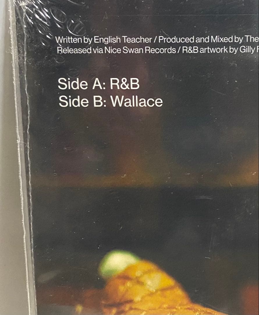 R&B / Wallace - English Teacher デビューシングル