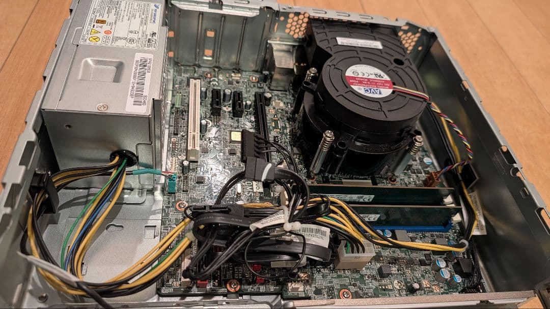 NEC Mate 第8世代Core i3 /8GB / 4K出力　SSDなし