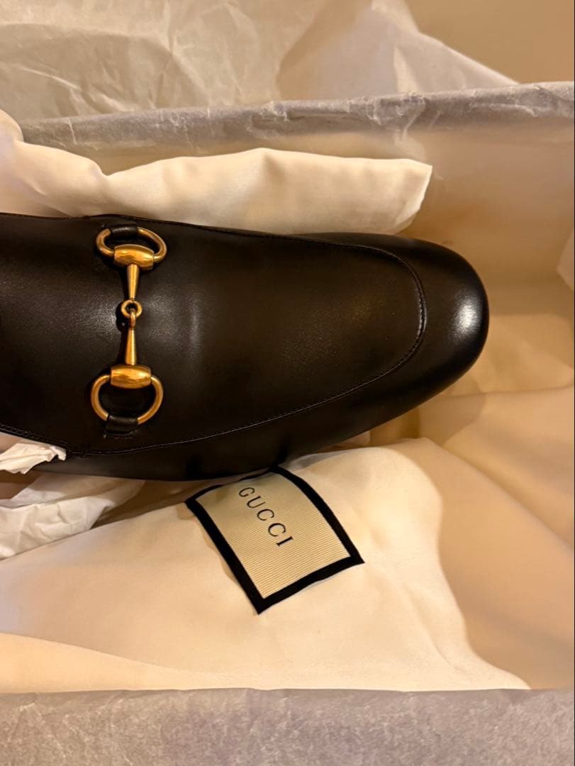 靴 Gucci