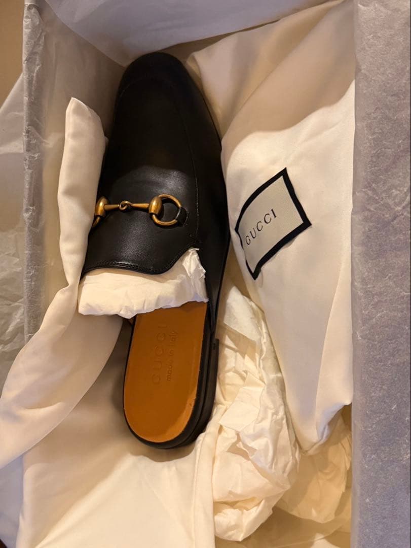 靴 Gucci
