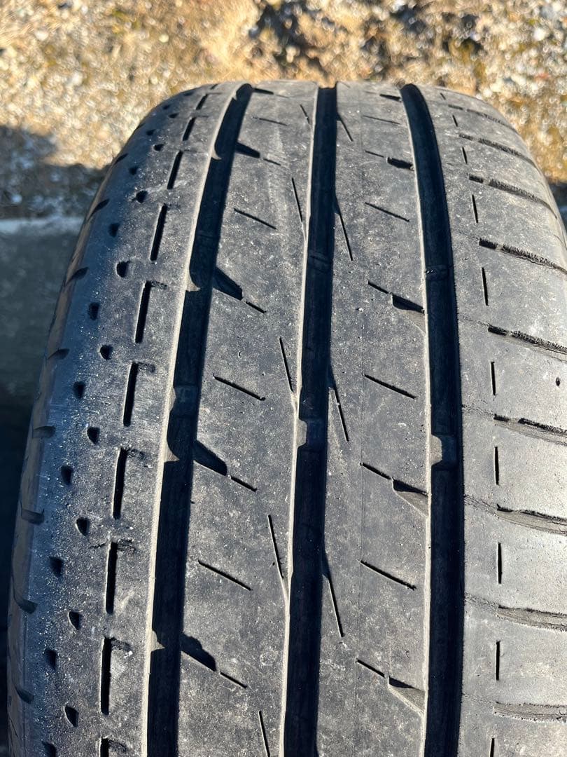 ブリヂストン235/50R18 ４本セット！２本売りアルファードヴェルファイアに