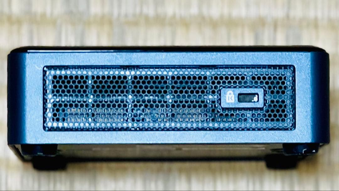 【美品】ミニPC intel NUC10i7FNK 64GB/1TB
