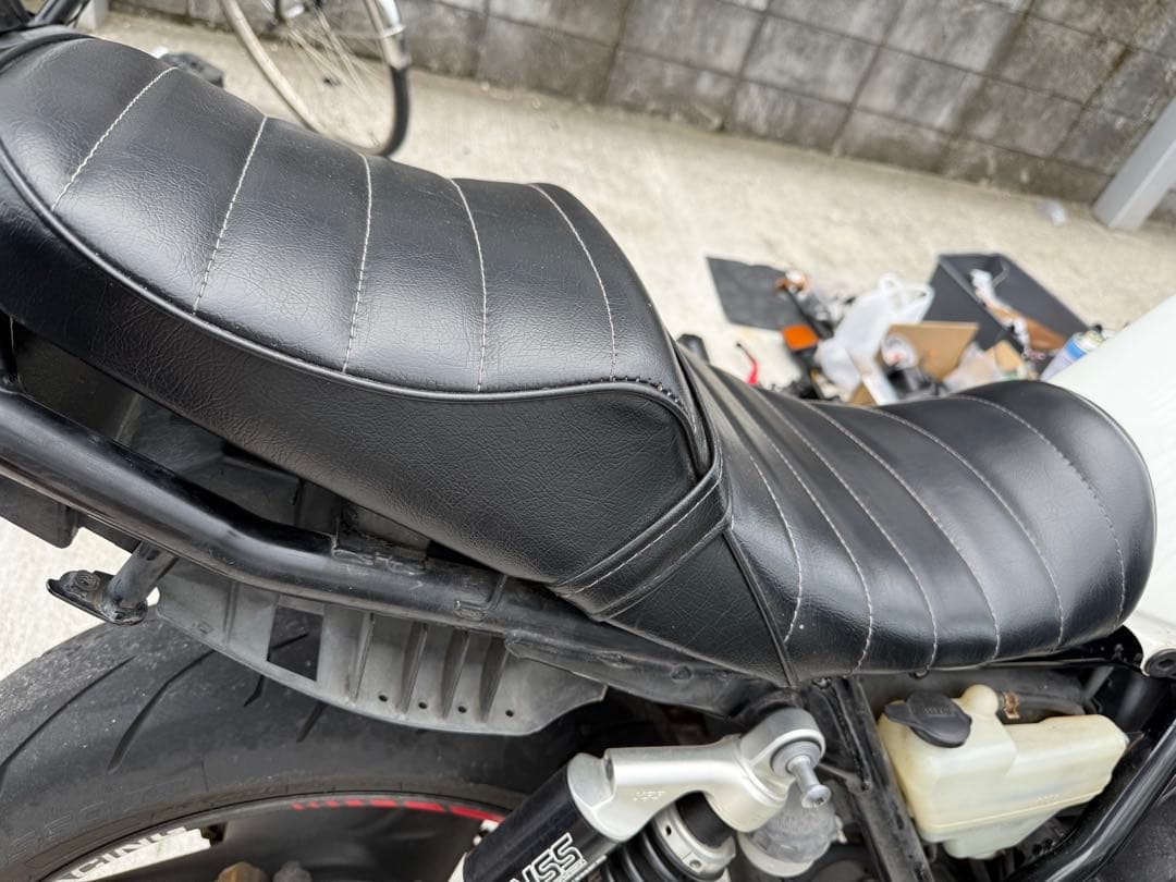 タックルロールシート cb400sf用
