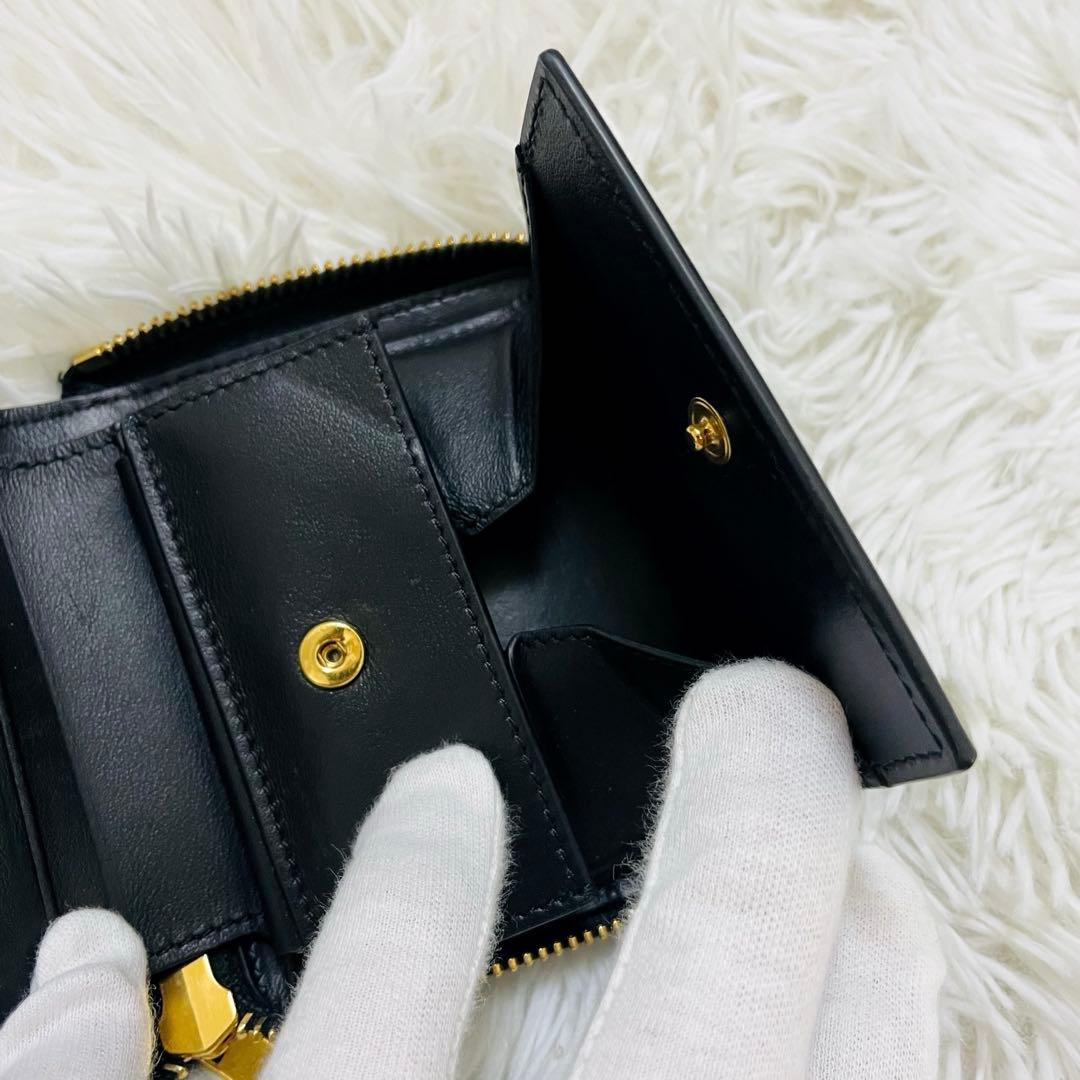 極美✨CELINE 二つ折り財布 エッセンシャル レザー ラウンドファスナー 黒