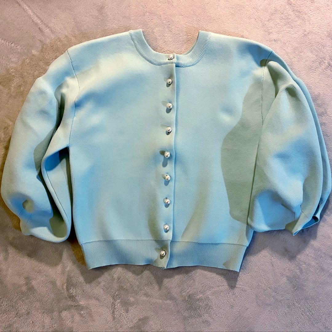 値下げ❣️La boutique BonBon お袖ぽわんパールニットカーディガン