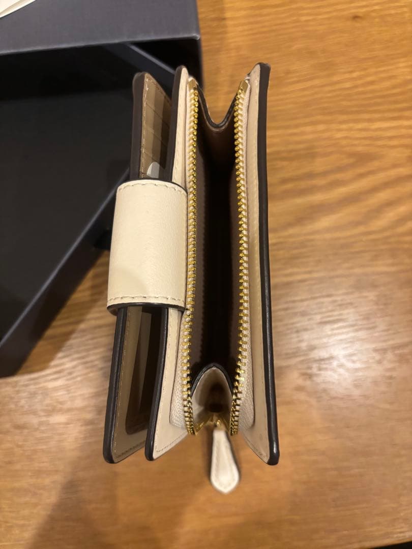 coach財布
