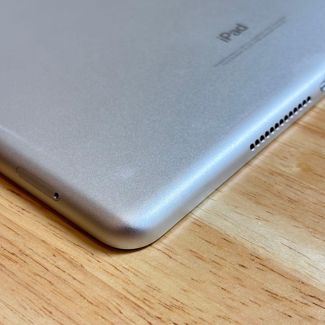 ⭐︎美品⭐︎iPad 第6世代 32GB SIMフリー バッテリー最大量95%